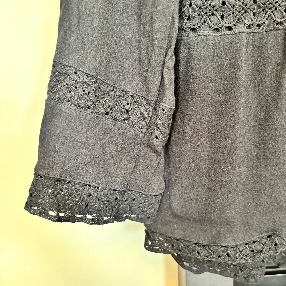 J. Crew Point Sur Black Ruffled Blouse with Lace Details - size 6​​